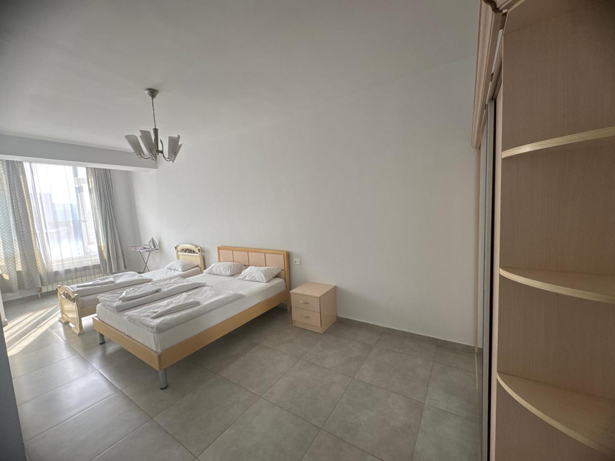 Modern 2-bedroom In Apartment *